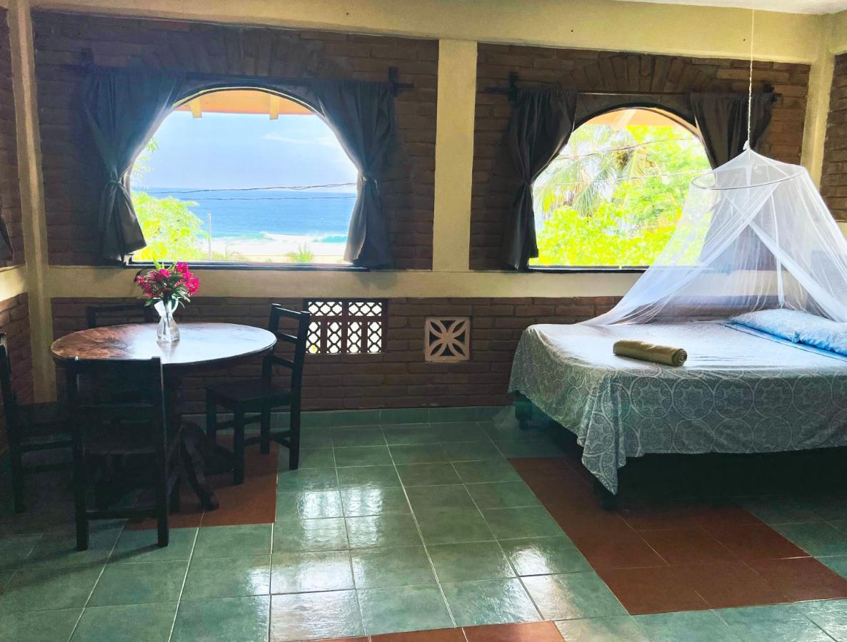 Ananda Guest House Yoga & Meditacion Пуэрто-Эскондидо Экстерьер фото