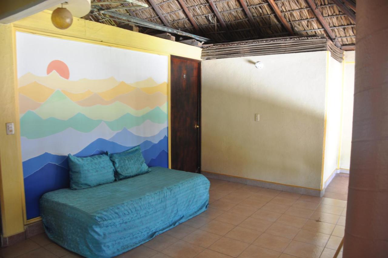 Ananda Guest House Yoga & Meditacion Пуэрто-Эскондидо Экстерьер фото